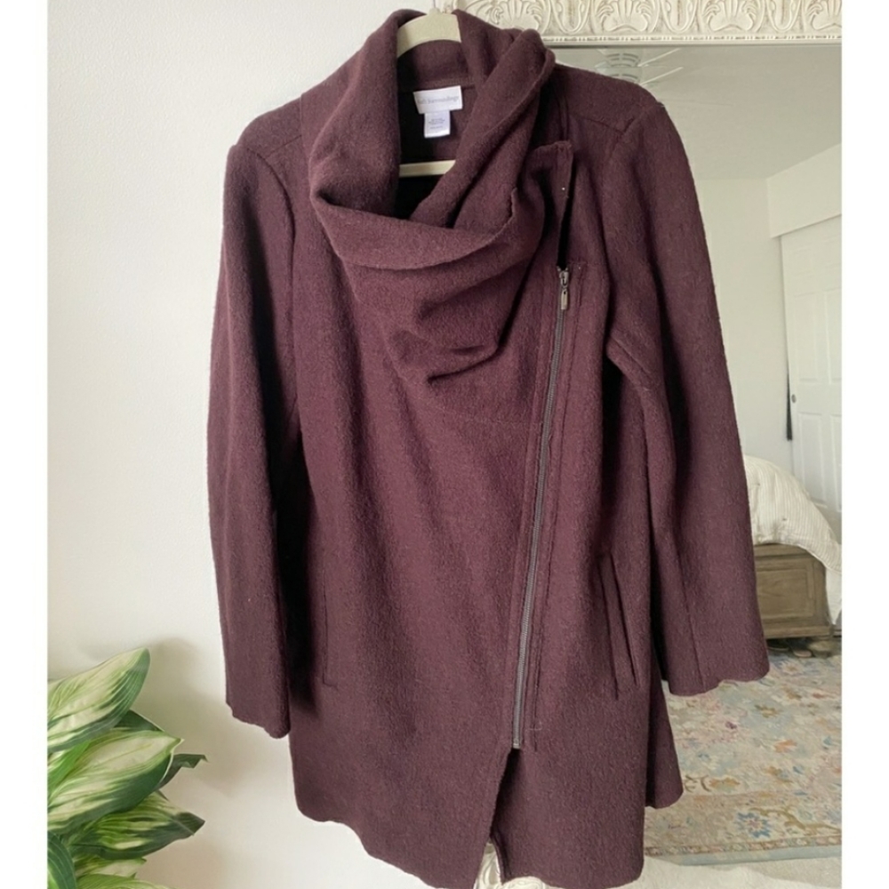 Soft Surroundings 100% wool Asymmetrical Coat size L EUC